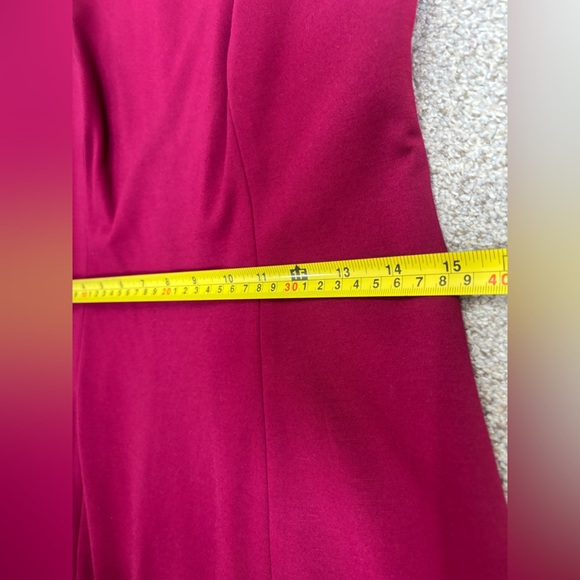 Talbots Knit Ponte Sheath Dress with Scalloped V-Neck Sleeveless Burgundy Wine 4 - Picture 8 of 9